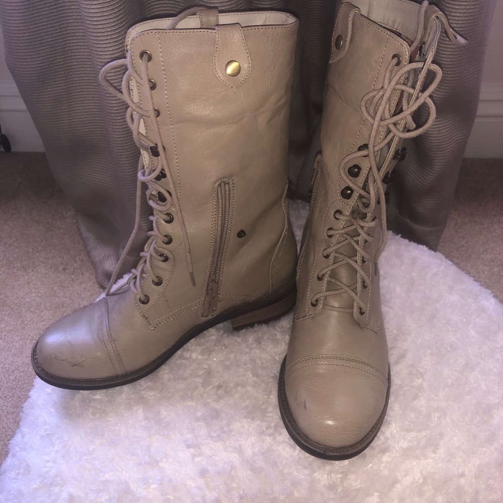 combat boots - Picture 2 of 5